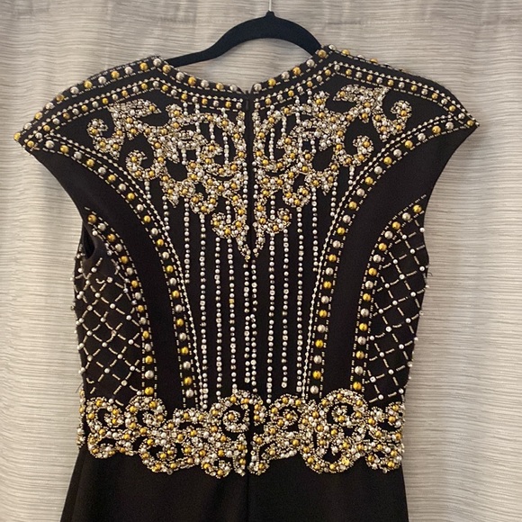 Elegant evening black dress scoop neck floor length sleeveless sequined, size 6 - Picture 5 of 11